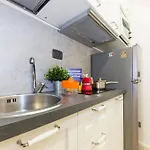 Casaviva - Cozy Minimal In Ancient Apartmán